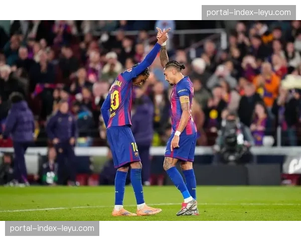 拉菲尼亚肌肉劳损缺阵 巴萨边路深度经受严峻考验